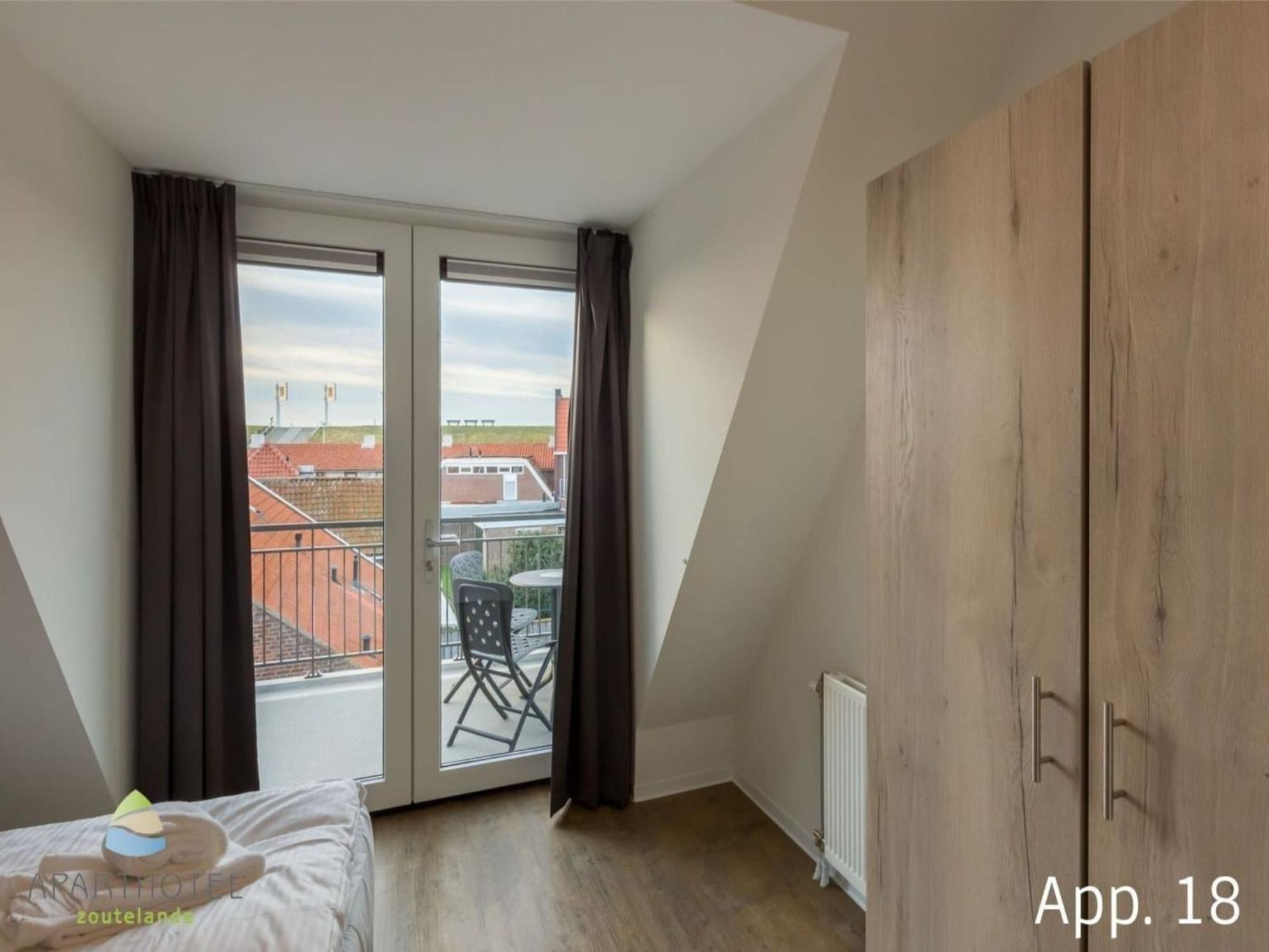 Lush Apartment In Zoutelande Near Beach 외부 사진